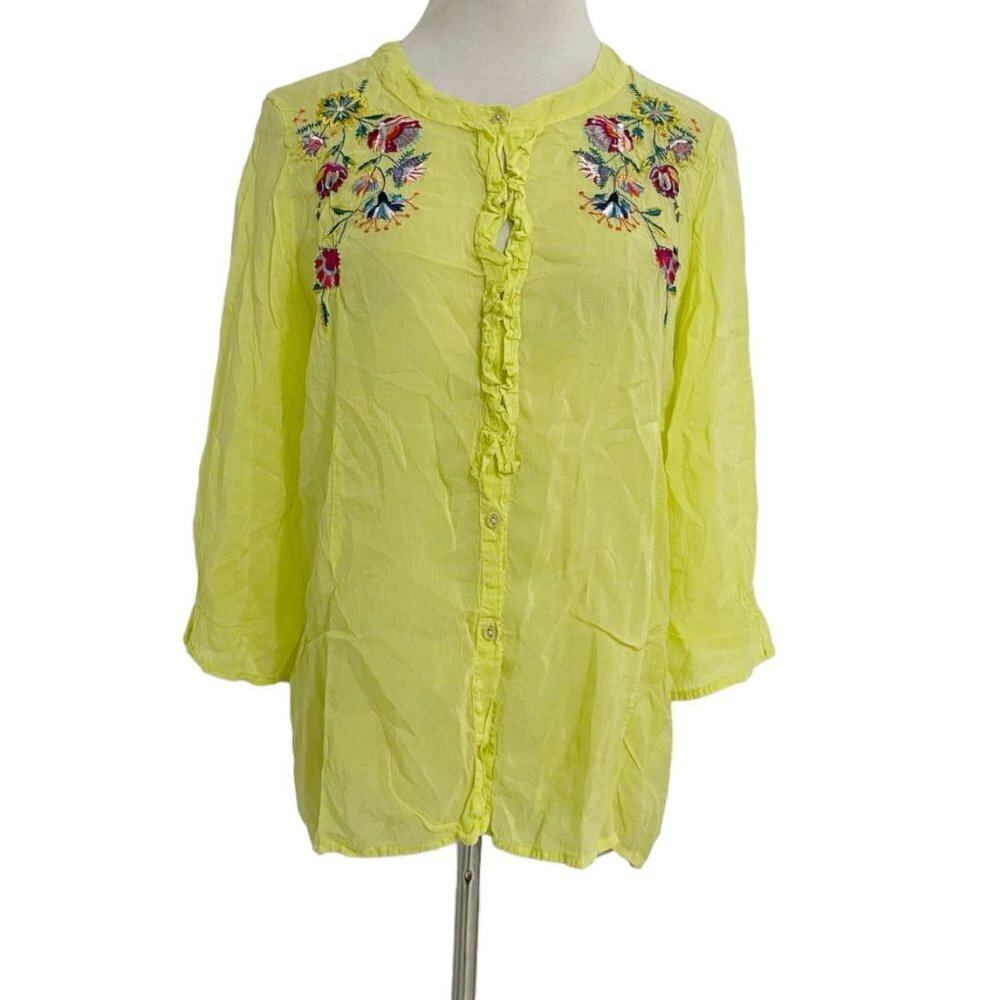 Vintage Johnny Was Embroidered Button Down Shirt